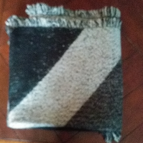 Wrap - Picture 3 of 4